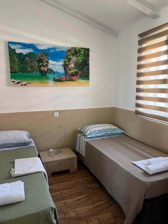 Holiday Home Rosa Gedići Extérieur photo